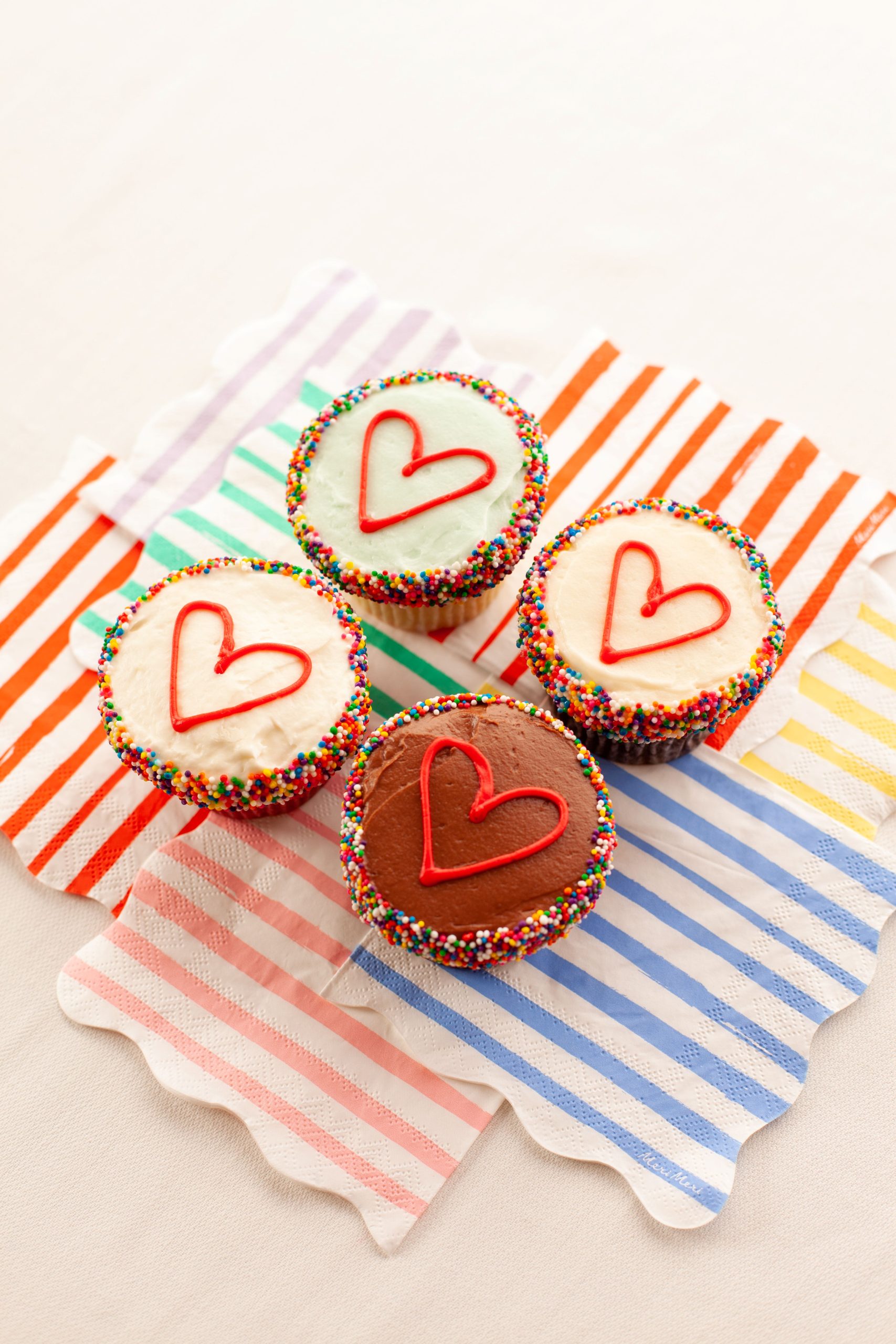 Pride Cupcakes – SusieCakes icon
